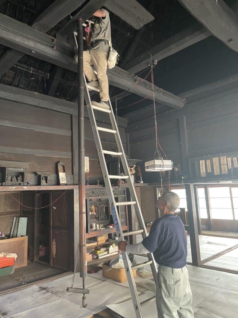 阿賀町古民家移築解体開始