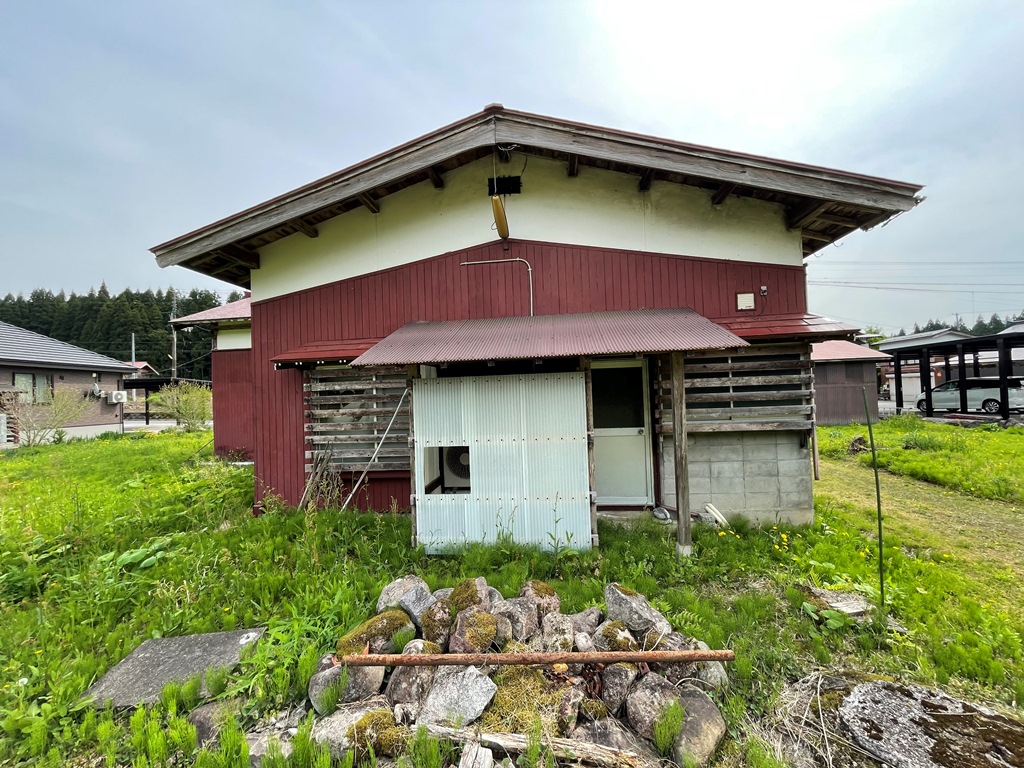 阿賀町野村のDIYと家庭菜園に最適な古民家