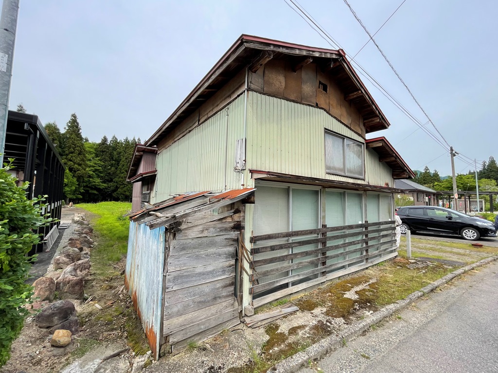 阿賀町野村のDIYと家庭菜園に最適な古民家