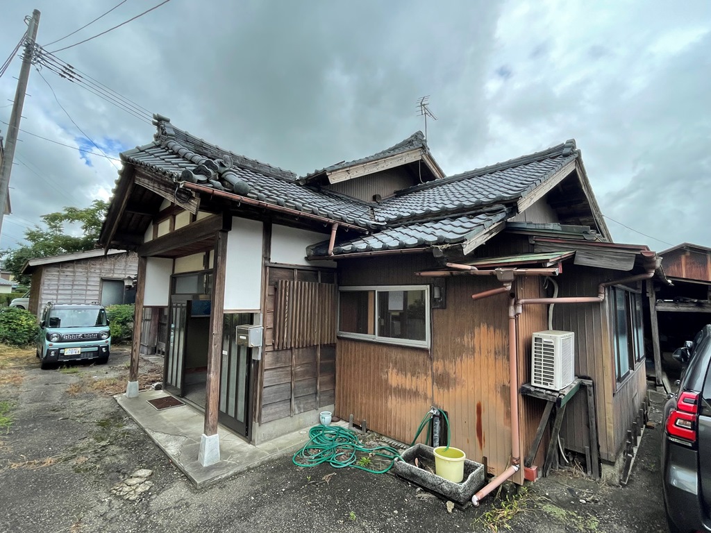 田上町原ケ崎大字新田の古民家物件