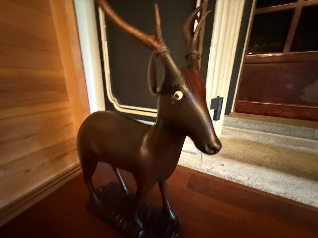 出雲崎町の旧呉服店海岸線沿い集落に建つ、2つの土蔵を取り込んだグッドデザイン賞受賞古民家物件